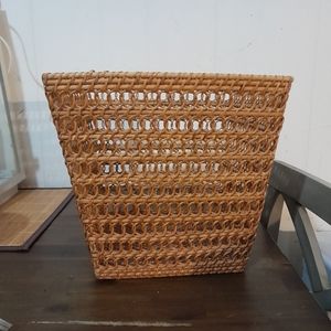 Vintage Natural Wicker Trash Can Basket